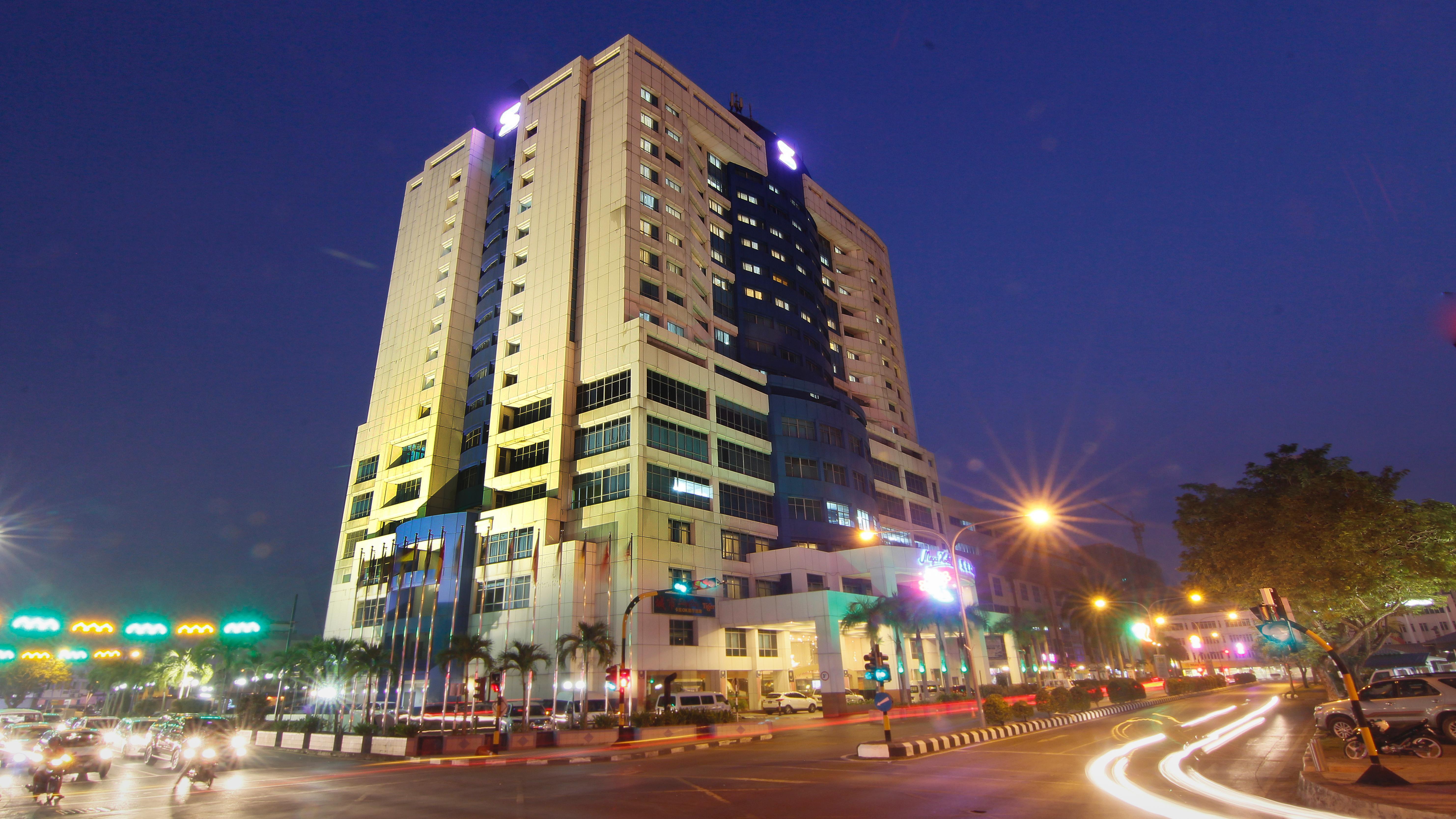 Mega Hotel Sdn Bhd Miri Kültér fotó